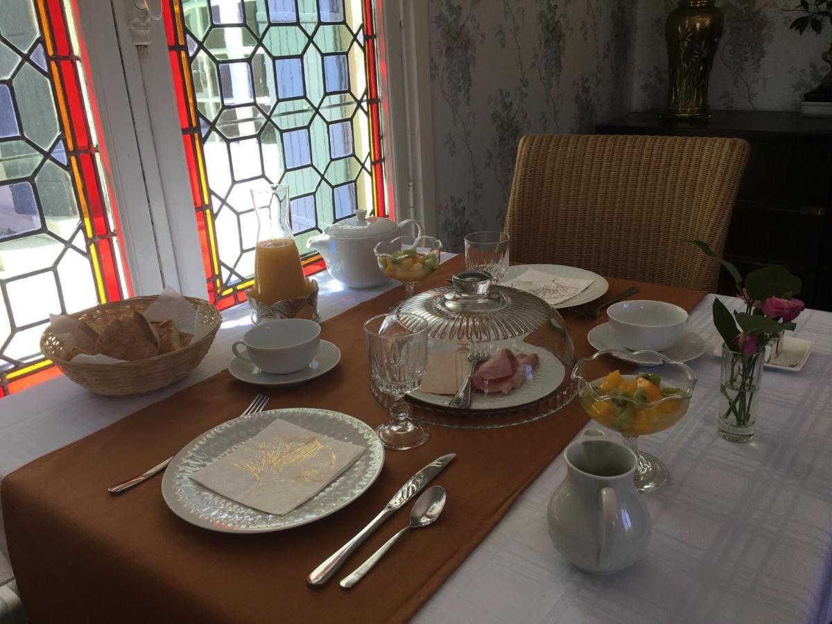 Manoir De L'Epine Bed & Breakfast Saint-Severin Ngoại thất bức ảnh